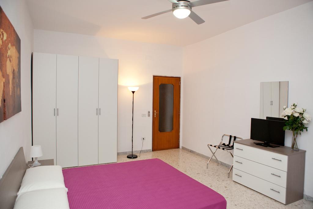 Maipiusenza House Apartment Monopoli Bilik gambar